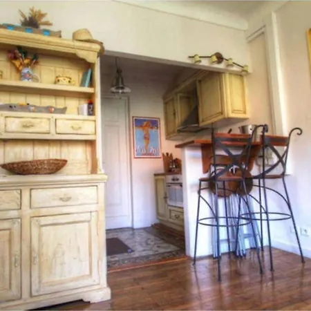 Sea - Le Pin Dore Apartament *